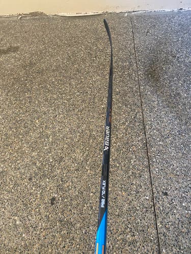 Senior Right Handed P92  Nexus Sync Hockey Stick