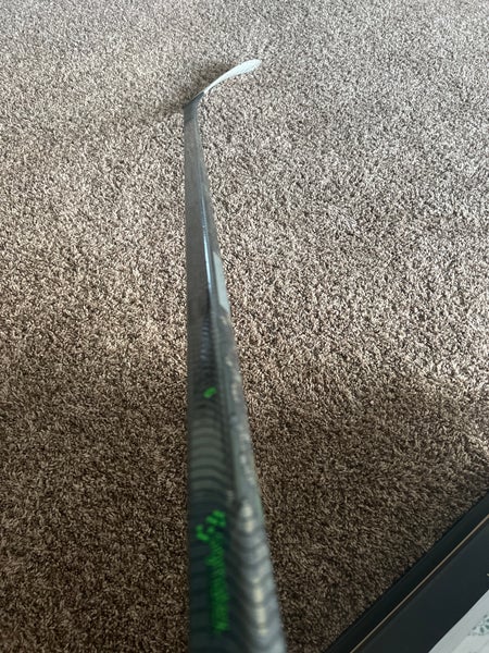Senior Left Hand P28 RibCor Trigger 6 Pro Hockey Stick