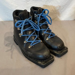 Merrell Padded Black Leather 3-Pin XC/Telemark Ski Boots MDP 24 US 7