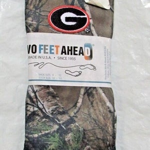 NCAA Georgia Bulldogs Logo on Realtree Knee High Socks Shoe 9-12Two Feet Ahead