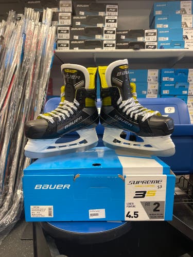 New Bauer Size 4.5 Supreme 3S Hockey Skates