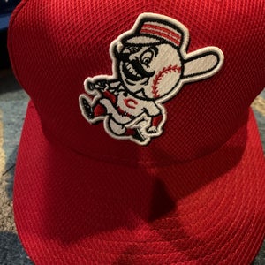 Cincinnati red hat