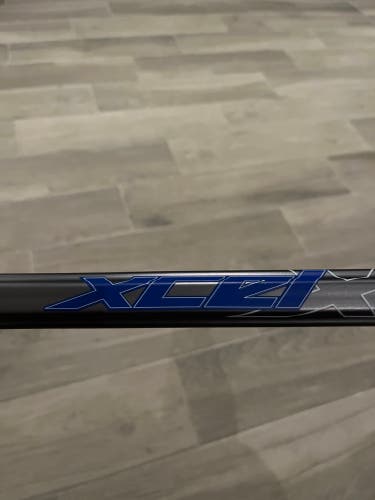 New Maverik Xcel Shaft - Royal Blue