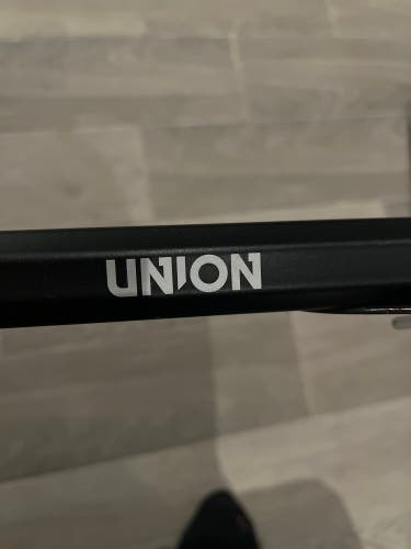 New Maverik Union Shaft Shaft - Black