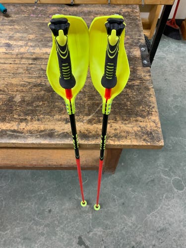 Leki Carbon World Cup Slalom Poles 125cm