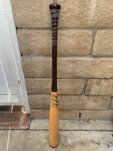 Used Marucci Wood (-3) 29 oz 32" Cutch 22 Bat
