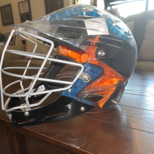Display Model STX Stallion 500 Helmet DO NOT PLAY WITH IT, NOT SAFE!!