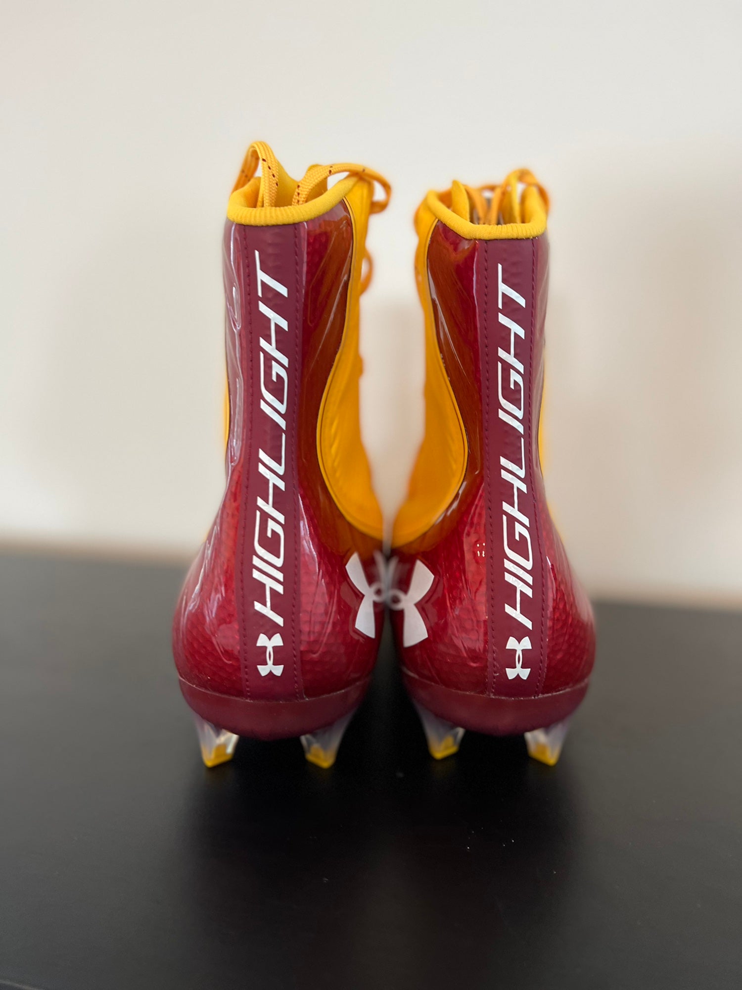 Louis Vuitton Football cleats ❕Colored with a deep crismon red. #footb