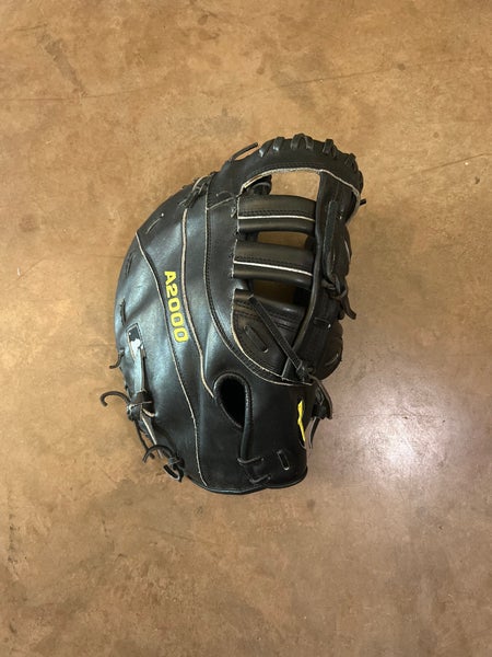 Wilson A2000 PS 12” Baseball First Base Mitt
