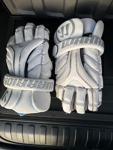 Used Player's Warrior 13” Evo Pro Lacrosse Gloves