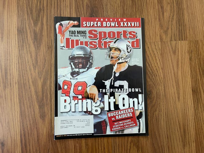 Tampa Bay Buccaneers Warren Sapp NFL FOOTBALL 2003 Sports Illustrated Magazine!