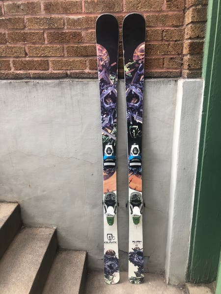 Icelantic Pilgrim 179cm with Look Pivot 14 Bindings