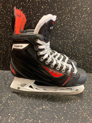 New CCM Regular Width Size 7 RBZ Hockey Skates