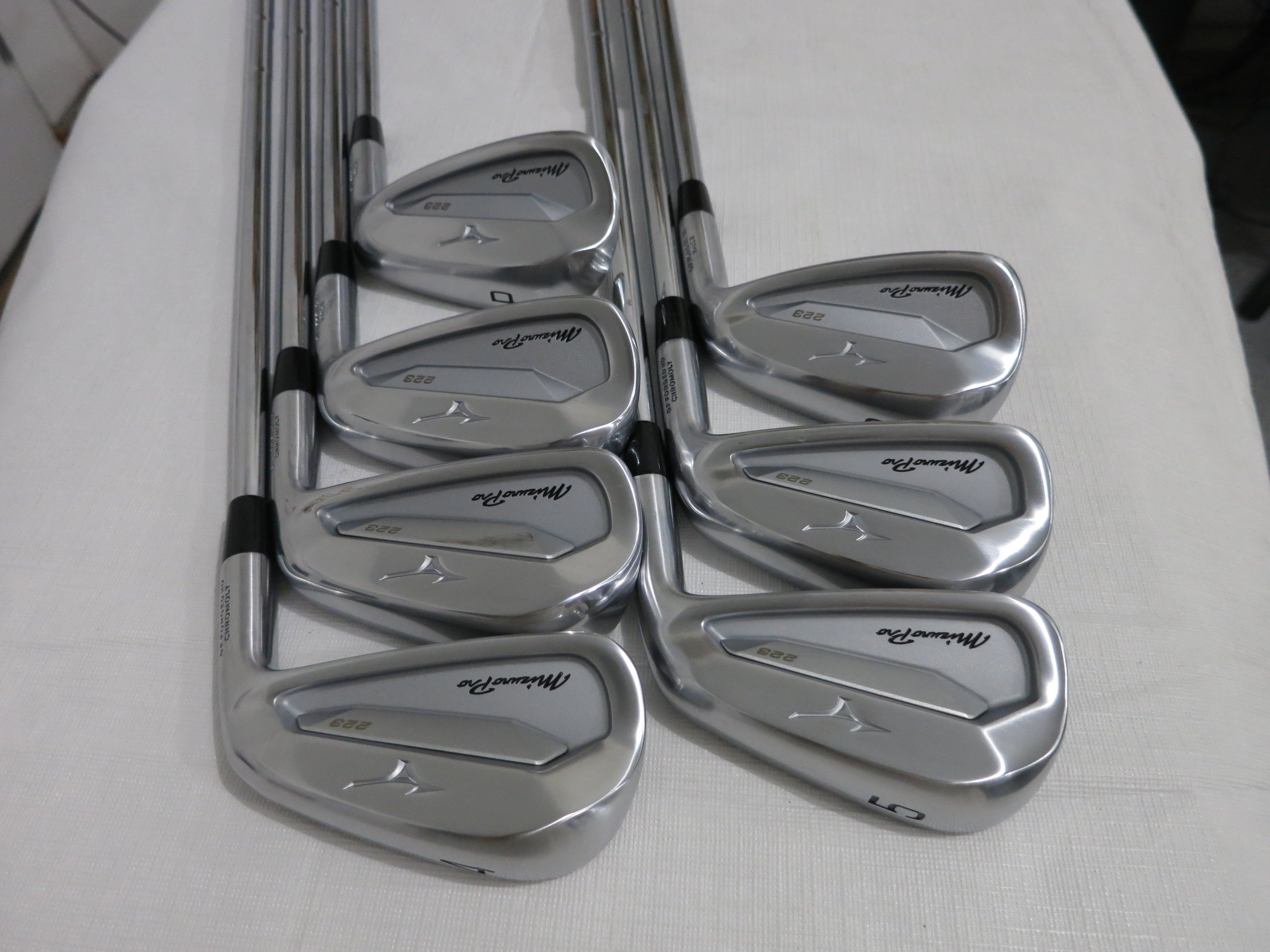 Brand New Mizuno Pro 223 Irons (4,5) | SidelineSwap