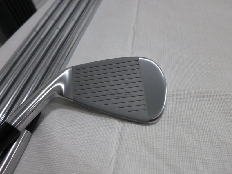 Brand New Mizuno Pro 223 Irons (4,5) | SidelineSwap