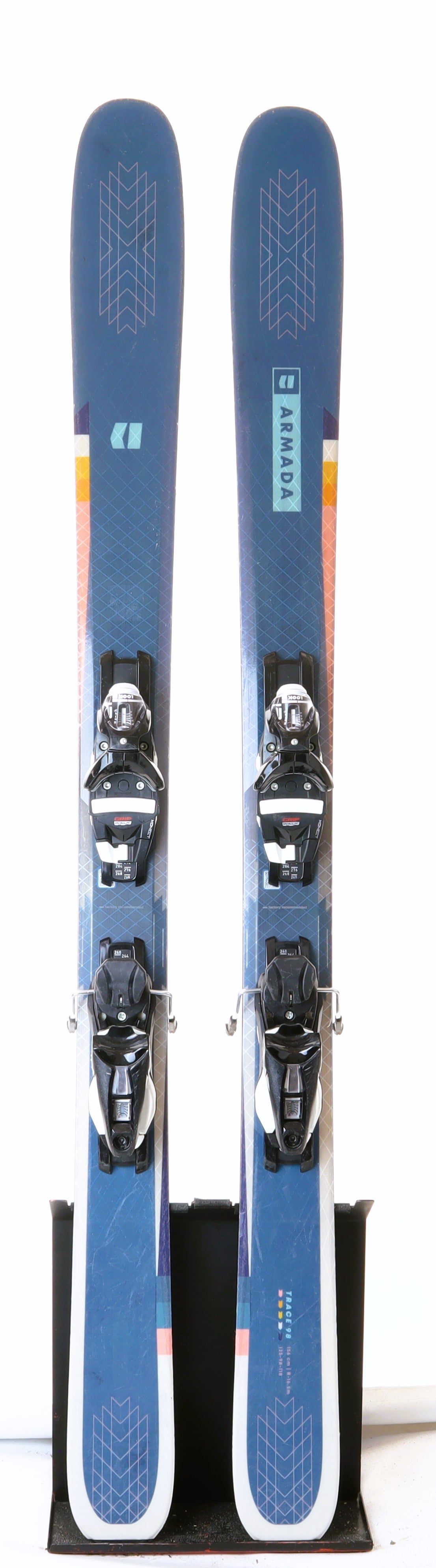 Used 2022 Armada Trace 98 skis w/ Look SPX 12 bindings, size: 156