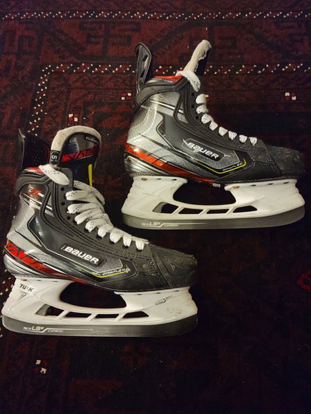 Junior Used Bauer Vapor 2X Pro Hockey Skates Regular Width Size 5.5