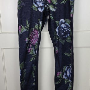Lululemon High Times Pant Yoga Black Garden Party Floral Full On Luon Size 6
