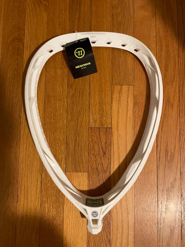 Warrior Nemesis Qs Goalie Head