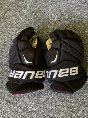 Bauer 14" Pro Stock Vapor APX2 Pro Gloves
