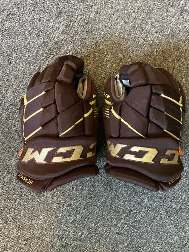CCM 14" Pro Model Gloves