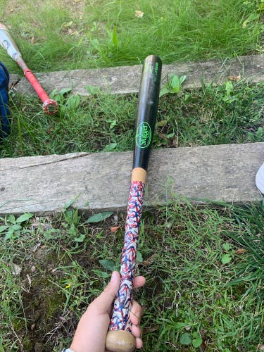 Used Wood (-10) 19 oz 29" Youth 125 maple genuine  Bat