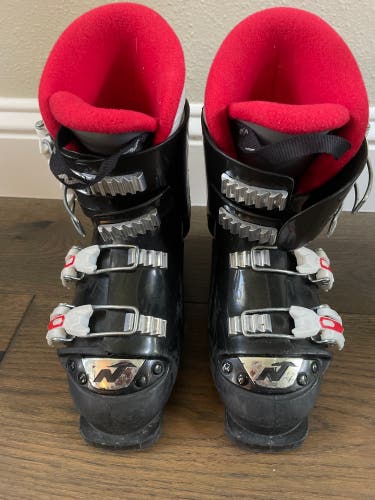 Kid's Nordica GPTJ Ski Boots