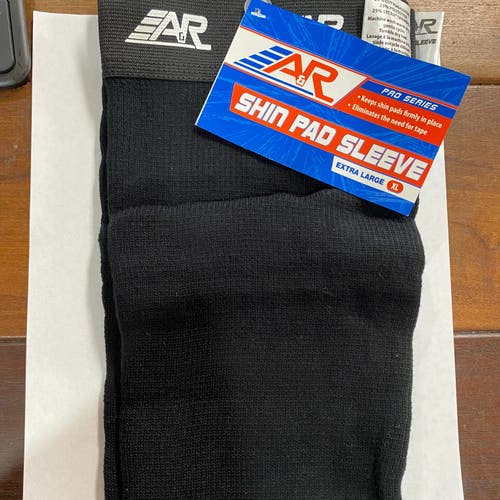 New A&R shin pad sleeve sr XL