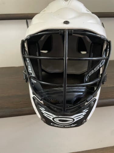 Used Youth Cascade Helmet