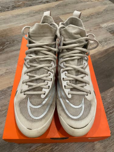 Youth Used Men's Size 6.5 (Women's 7.5) Molded Cleats Nike Mid Top Alpha Huarache 8 Pro