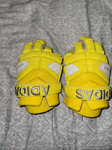 New Player's Adidas Freak Lacrosse Gloves 12"