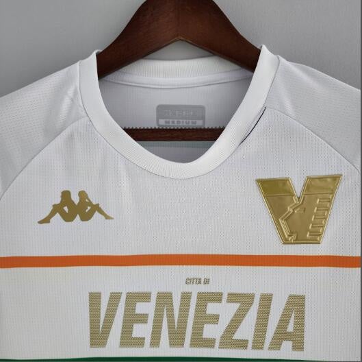 Venezia go gold with 2022-23 third shirt