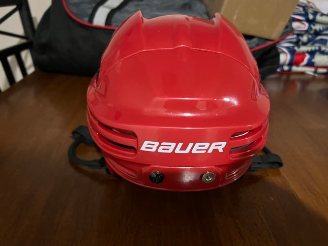 Bauer 4500 Helmet Small Red