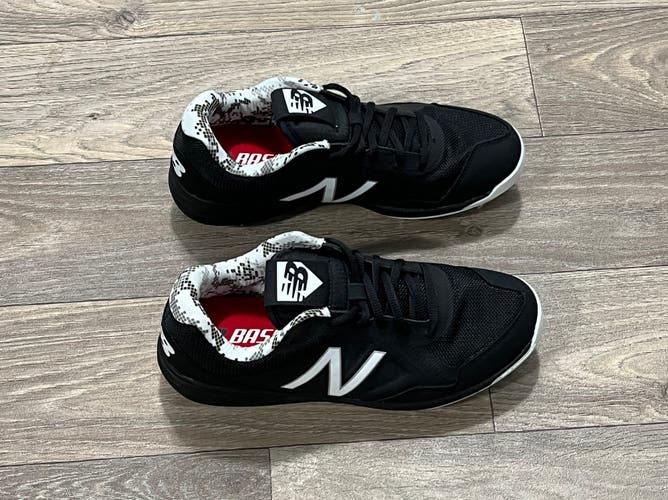 New Balance Tupelok V1 Black Metal Low Top