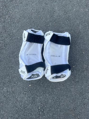 Barely used Medium STX Cell IV Arm Pads