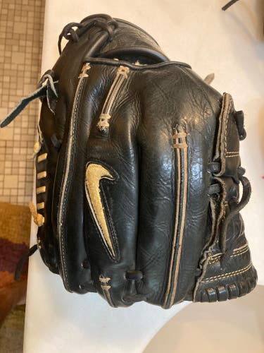 Used Left Hand Throw 11.75" Baseball Glove