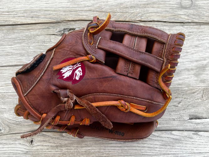 Infield 11.5" Softball Glove