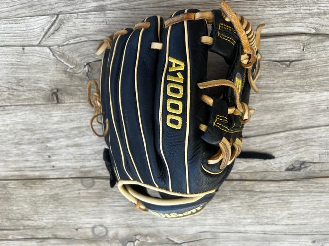 Infield 11.5" A1000 Baseball Glove