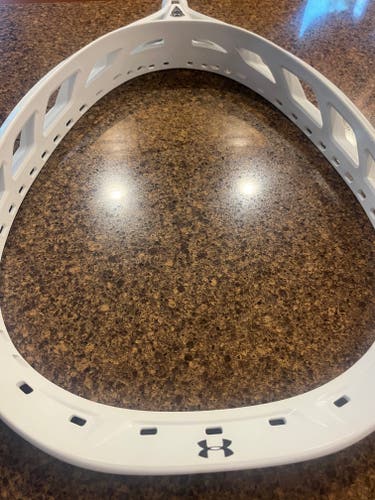 New Goalie Under Armour Unstrung Head