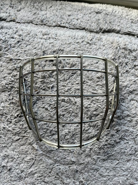 Bauer NME Cage.