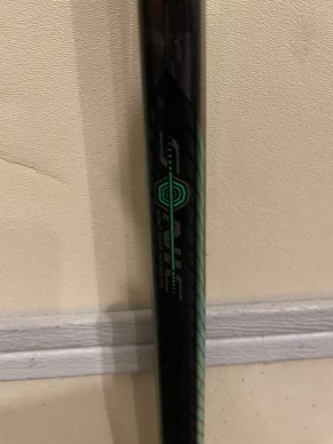 Senior Right Handed P88  Supreme ADV Hockey Stick