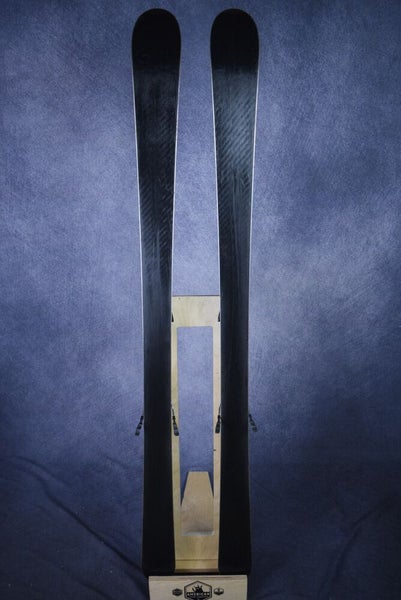 K2 SUGAR LUV SKIS 160 CM WITH MARKER BINDINGS | SidelineSwap | Buy