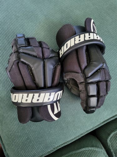 Used Player's Warrior Burn Lacrosse Gloves 11"