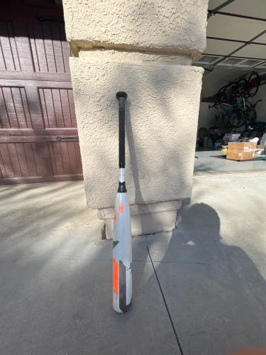 Used DeMarini (-8) 23 oz 31" CF Zen Bat