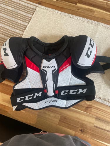 Senior Large CCM  JetSpeed FT475 Shoulder Pads