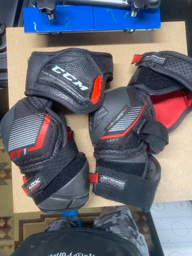 Used Small CCM JetSpeed FT1 Elbow Pads