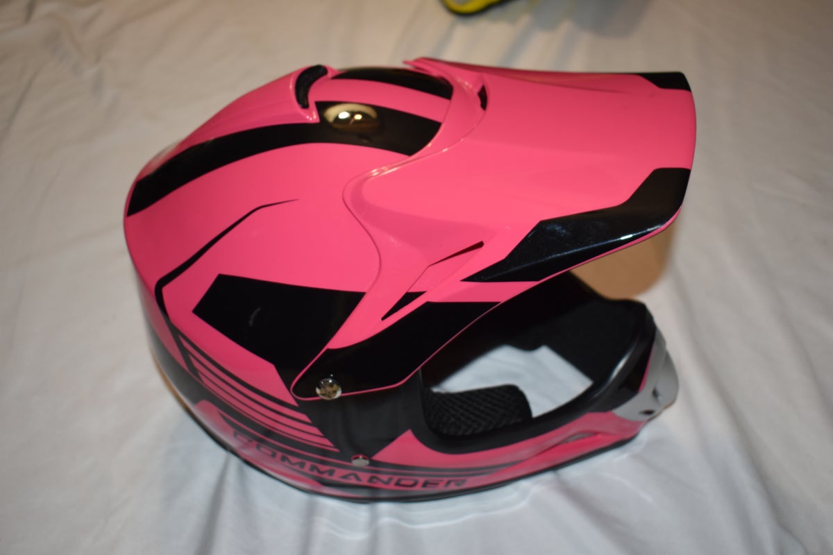Commander Motocross Helmet, Pink, Large (59-60) - New Condition!