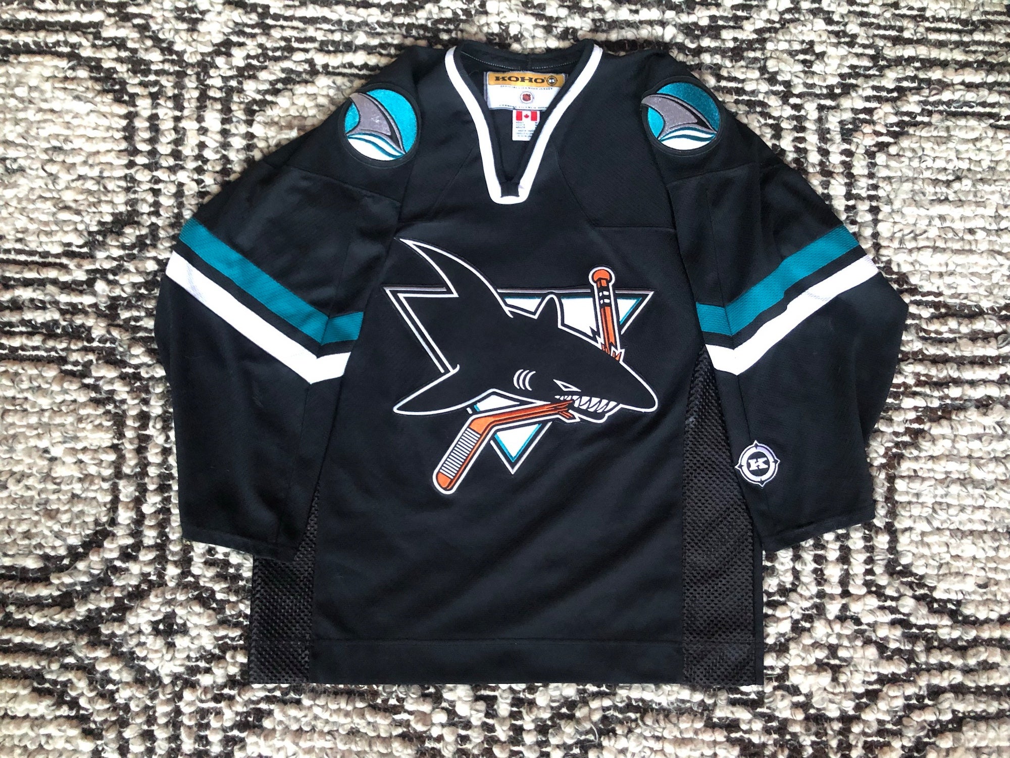 Vintage San Jose Sharks Koho NHL Hockey Black Jersey Size 