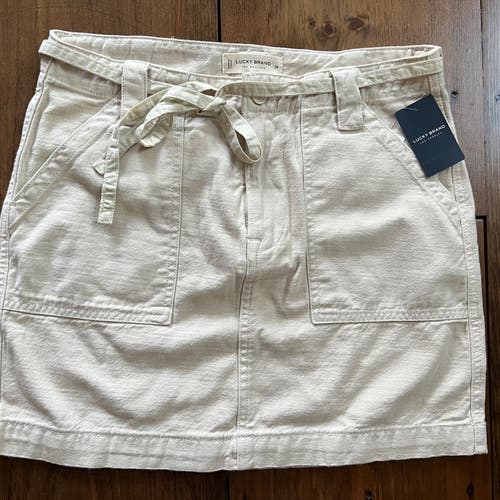 Lucky Brand Women's Casual Tan Denim Skirt. New. Size 6/28