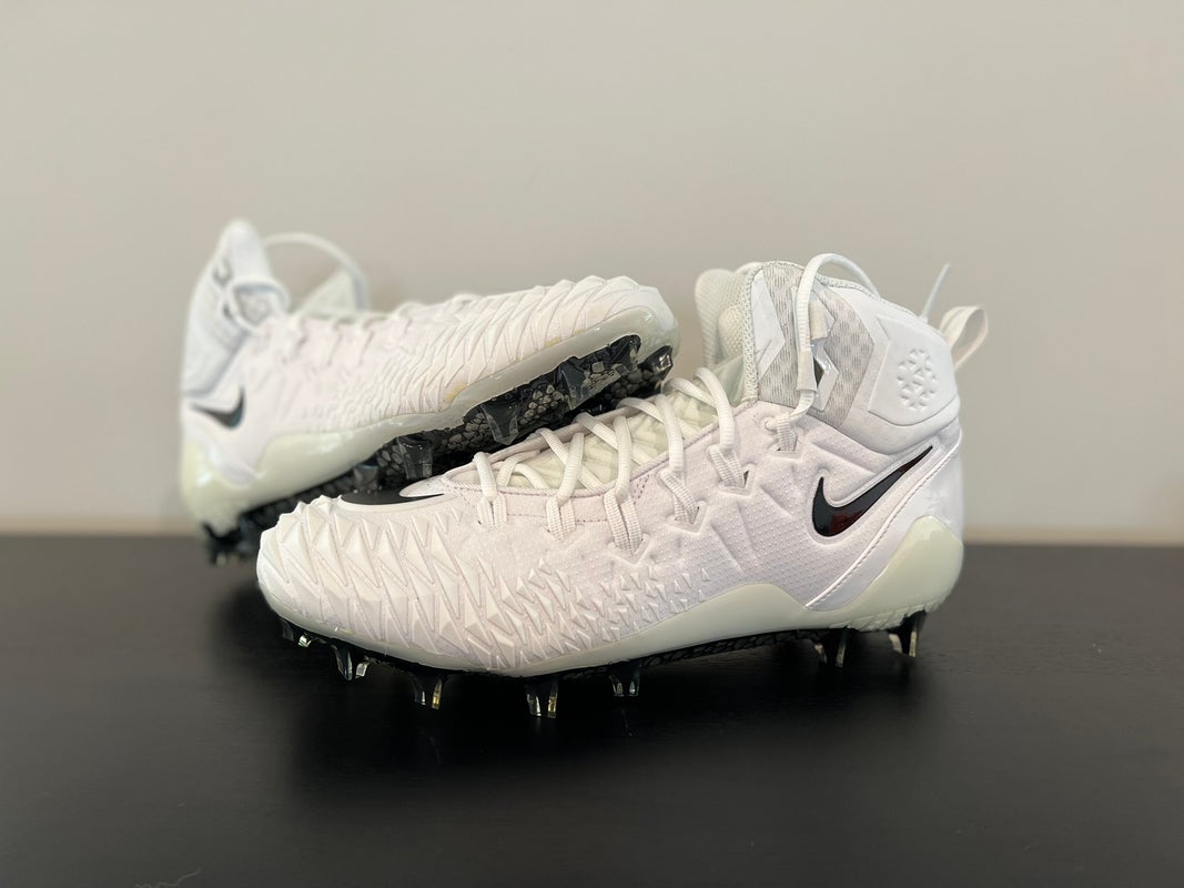 nike force savage pro 2 mid football cleats for Sale in Revere, MA - OfferUp